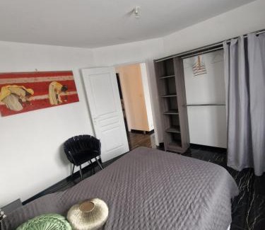 La Ferriere House | Appart RDC spacieux