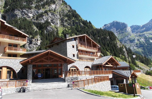 Pralognan-la-Vanoise Condo | Appart Ski aux Pieds | Accès piscine