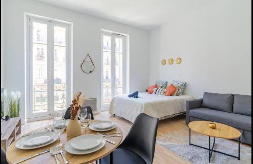 Les Grands Carmes Apartment | Appart sur la rue de la république