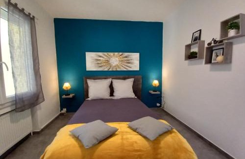 Montelimar Apartment | Appart T3 avec Cours et Parking Privé