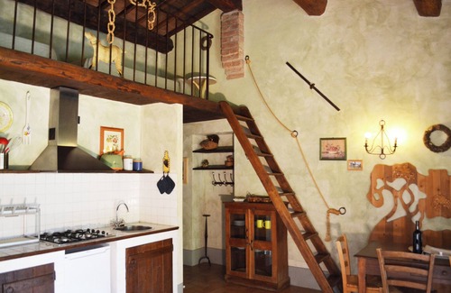 Monteleone d'Orvieto Apartment | Appartamento Il Fienile Del Sole