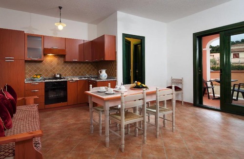 Sos Alinos Apartment | Appartamenti Le Ginestre e Gli Oleandri