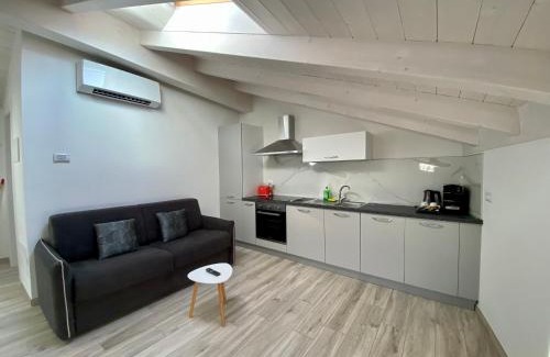 Torbole sul Garda Apartment | Appartamenti Le Tre Rose