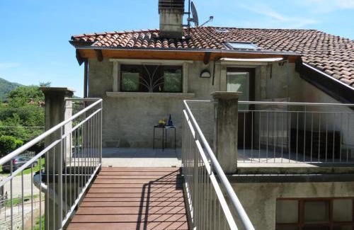 Montorfano Apartment | Appartamento AQUILONE