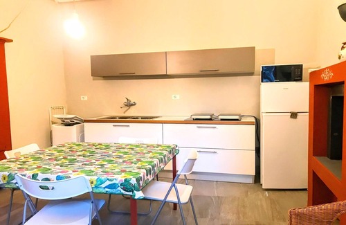 Cannero Riviera Apartment | Appartamento con piccolo giardino Cannero Riviera