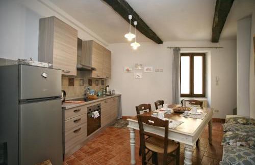 Cetona Apartment | Appartamento il Girasole