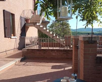 Torrenieri Apartment | Appartamento Il Glicine