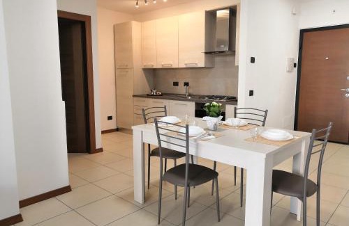 San Feliciano Apartment | Appartamento Lungolago San Feliciano
