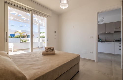 Torre Suda Apartment | Appartamento Malika Rosso - Torr.