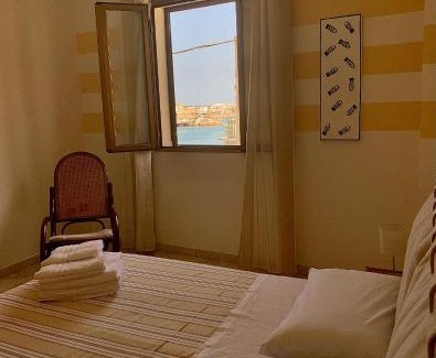 Lampedusa Apartment | Appartamento “Pelagia” vista panoramica Porto nuovo