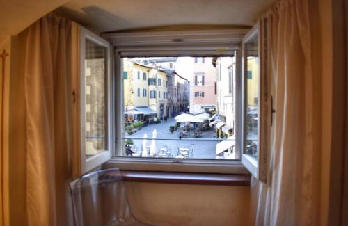 Spoleto Apartment | Appartamento Piazza del Mercato