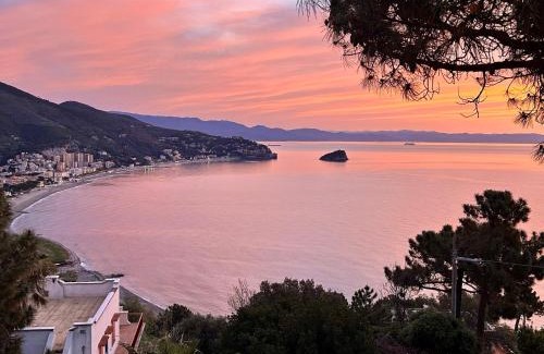 Chiariventi Apartment | Appartamento Rose in Villa Florissa, Spotorno