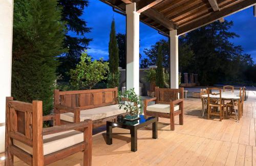 Chiusure Apartment | Appartamento Tebaldo