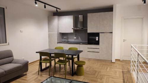 Castel di Lama Apartment | Appartamento tra mare e montagna
