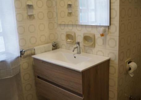 Paquier Apartment | Appartamento vicino piste e negozi. Luce e spazio