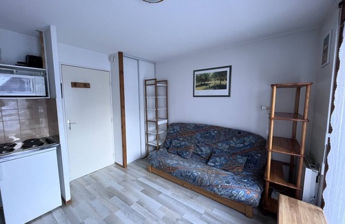 Les Contamines-Montjoie Apartment | Appartement aux Pieds des Pistes Avec Terrasse Plein sud