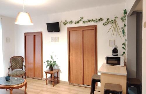 Amelie-les-Bains-Palalda Apartment | Appartement T2 N3 Appartement Hotel Combes