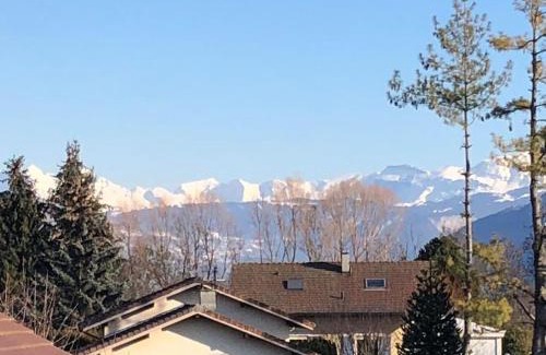 Saint-Pierre-en-Faucigny Apartment | Appartement belle vue sur les montagnes