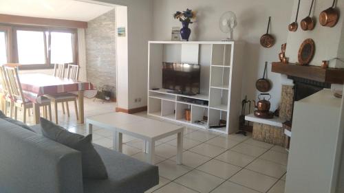 Villeneuve-les-Maguelone Apartment | Appartement 3 chambres proche mer entre Palavas les Flots et Frontignan plage dans maison avec jardin