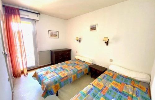Amelie-les-Bains-Palalda Apartment | Appartement F2 avec balcon à Amélie-les-Bains - 2 couchages, animaux acceptés, bien équipé - FR-1-703-64