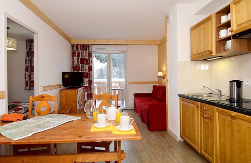 Saint-Sorlin-d'Arves Condo | Appartement avec Wi-Fi Gratuit + Accès Piscine