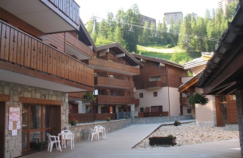 Plagne 1800 Condo | Appartement pour 4 | 20m des pistes + piscine!