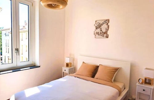 Centre Historique Apartment | Appartement à 100m des Barques