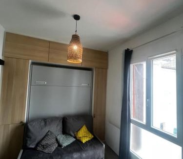 Libourne Apartment | Appartement à 3 minutes de la gare