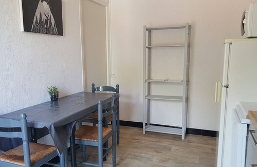 Argeles Plage Apartment | Appartement 1 Chbre Clim Parking Prive Terrasse 50M Plage 5 min du Centre Animé