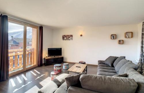 La Toussuire Apartment | Appartement 2* 8 pers, proche télésiège, balcon sud, parking, commerces à proximité - FR-1-417-17