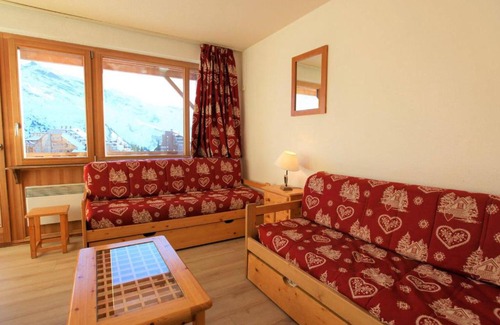 Avoriaz Apartment | Appartement 2 pièces cabine 6 pers avec balcon à Avoriaz, WIFI - FR-1-314-146