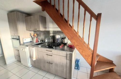 Marseillan Plage Apartment | Appartement 2 pièces mezzanine climatisé avec piscine et parking privé à Marseillan - FR-1-326-789