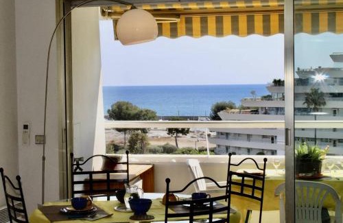 Villeneuve Loubet Beach Apartment | Appartement 2 Pièces avec Climatisation, 4 Couchages, à 100m de la Plage - FR-1-252A-33