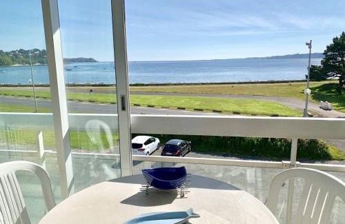 Perros-Guirec Apartment | Appartement 3* à Perros-Guirec, plage à 50m, garage privé - FR-1-368-73
