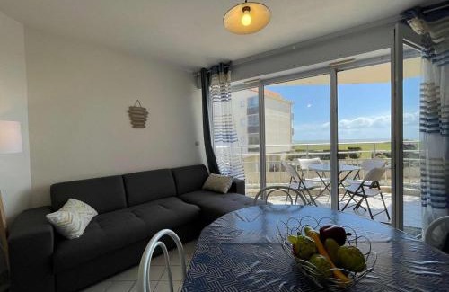 Saint-Jean-de-Monts Apartment | Appartement 3 pièces avec balcon, piscine et parking à proximité de la mer - 6 couchages - FR-1-224C-188