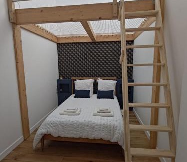 Cholet Apartment | APPARTEMENT 4 CHAMBRES loft industriel