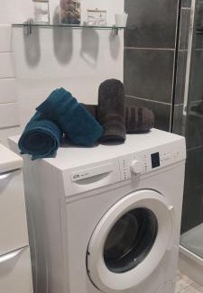 Montceau-les-Mines Apartment | Appartement 4 personnes, 2 ch, parking gratuit et facile