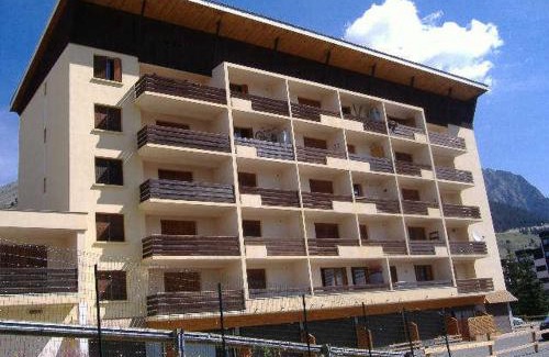 Montgenevre Apartment | Appartement 6 pers. à Montgenèvre - Proche pistes, commerces, parking privé, animaux acceptés - FR-1-445-58