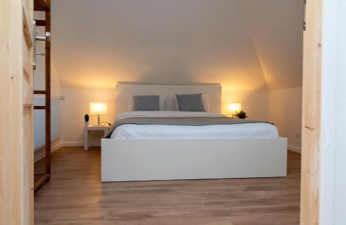 Aire-sur-la-Lys Apartment | Appartement Art et Histoire-Demeure historique