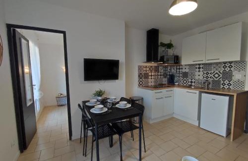 La Cote Radieuse Apartment | Appartement avec jardin privatif à 300m de la plage *2*