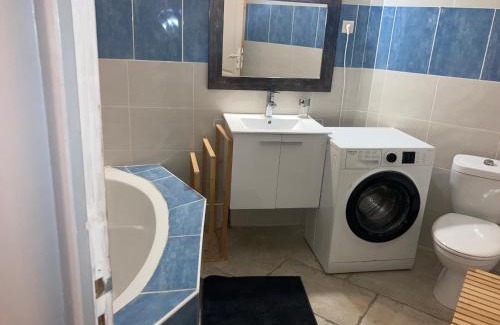 Martigues Apartment | Appartement avec grande terrasse