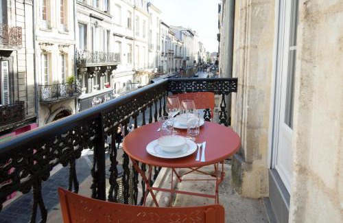 Hotel de Ville - Quinconces Apartment | Appartement Bordeaux Centre Historique
