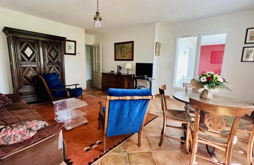 Cambo-les-Bains Apartment | Appartement Cambo-les-Bains, 2 pièces, 2 personnes - FR-1-495-61
