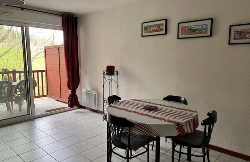 Cambo-les-Bains Apartment | Appartement Cambo-les-Bains, 2 pièces, 3 personnes - FR-1-495-69