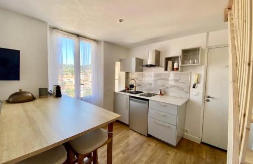 Riou - Petit Juas - Av de Grasse Apartment | Appartement Cannes Centre