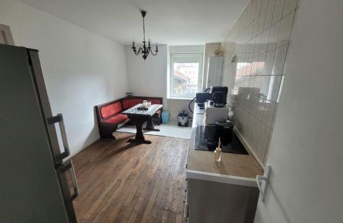 Jarny Apartment | Appartement centre gare rez de chausee