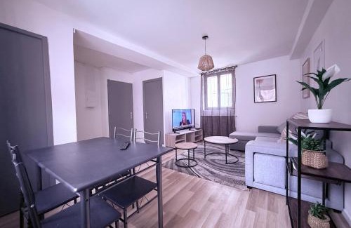 Auxerre Apartment | Appartement centre historique Auxerre