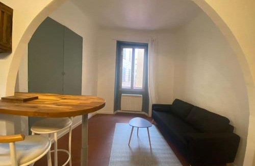 Grasse Apartment | Appartement centre historique Grasse