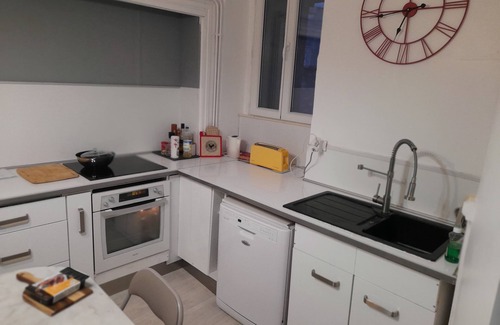 Beziers City Centre Apartment | Appartement Centre Ville 110m2