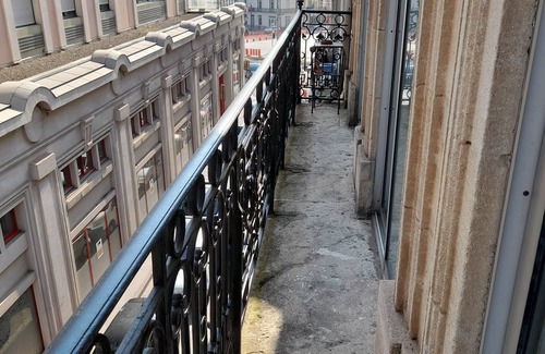 Beziers City Centre Apartment | Appartement Centre Ville 110m2